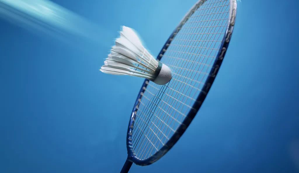 和边路的宽 和边路的宽