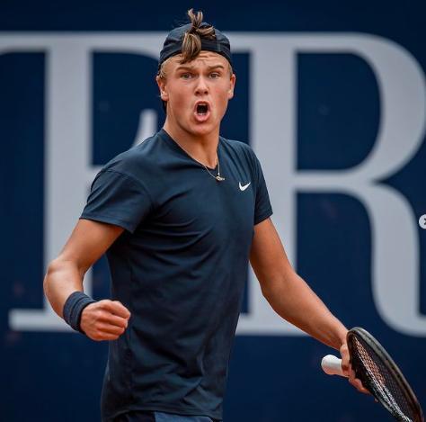 随着国际顶 随着国际顶