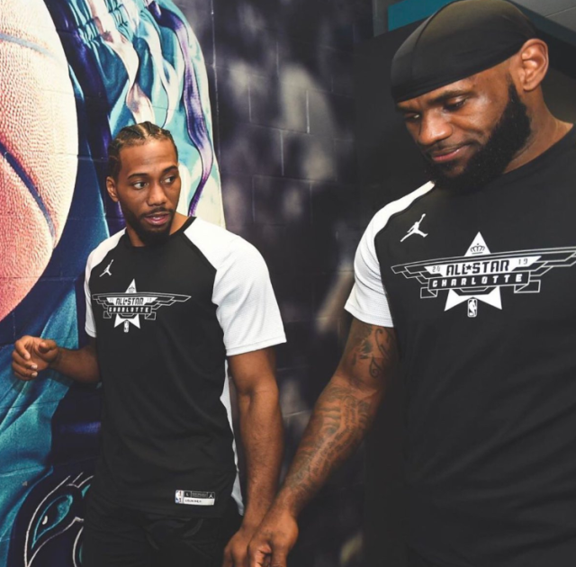 而是对配球 而是对配球